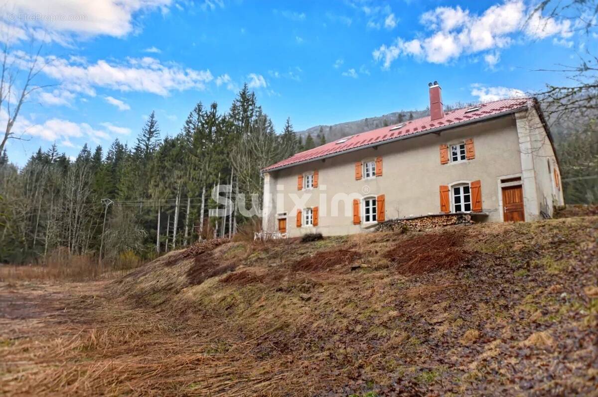 Maison à LES ROUSSES