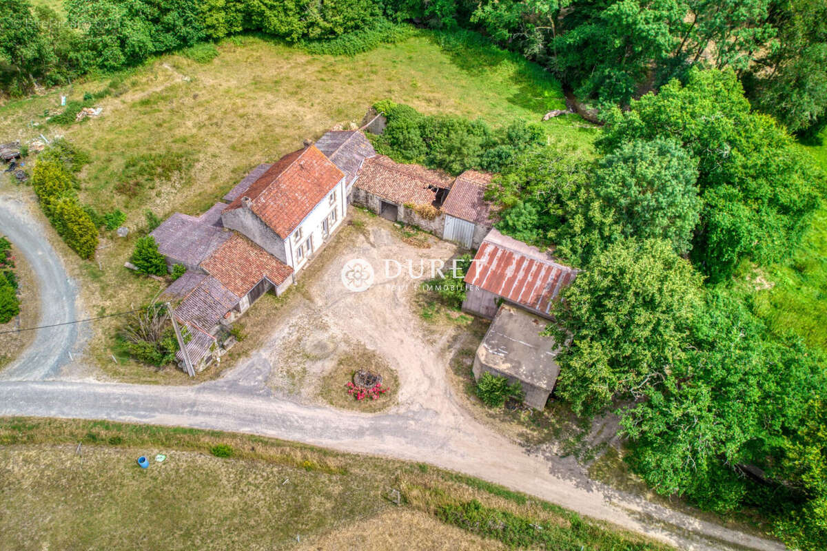 Maison à MAISDON-SUR-SEVRE