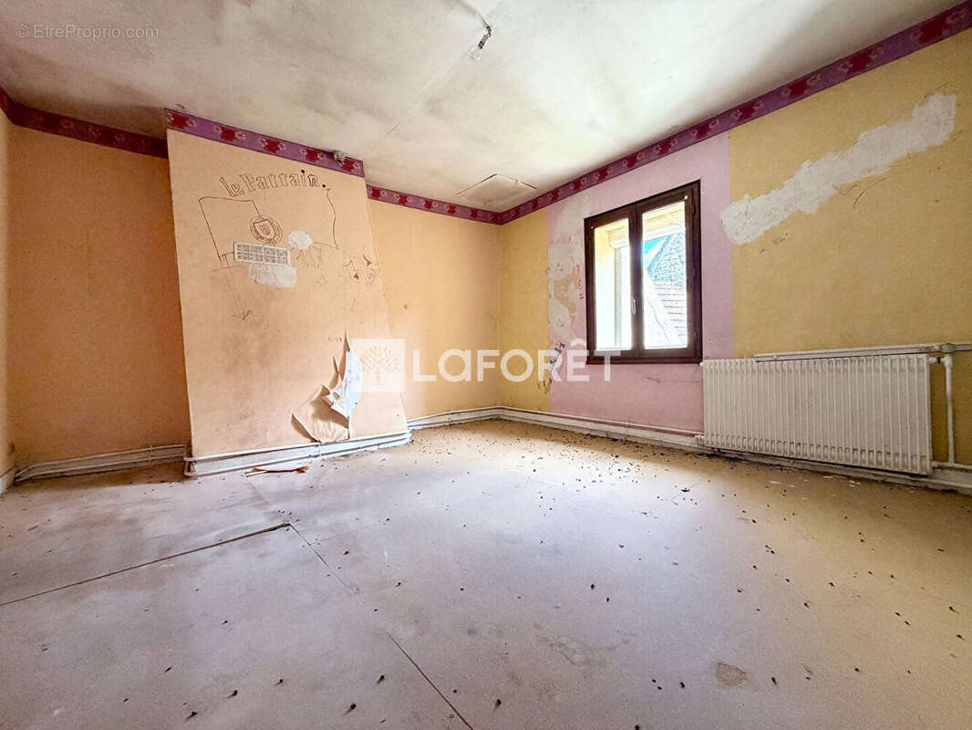Maison Bury 9 pièce(s) 150 m2 - photo 11