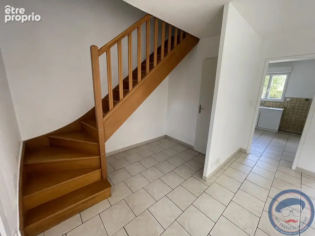 FEUGUEROLLES-BULLY Maison de 2006 avec 3 chambres. 267 500 euros FAI. - photo 9