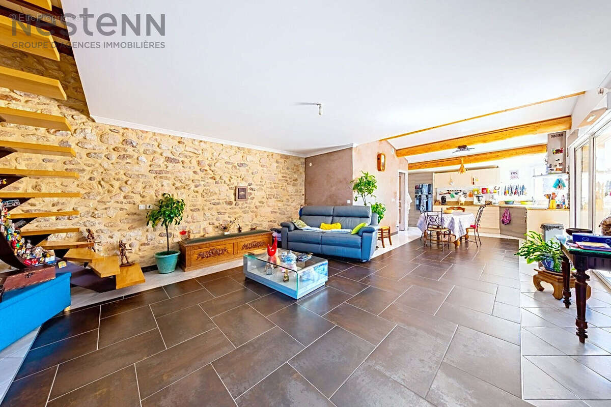 Appartement à SOMMIERES