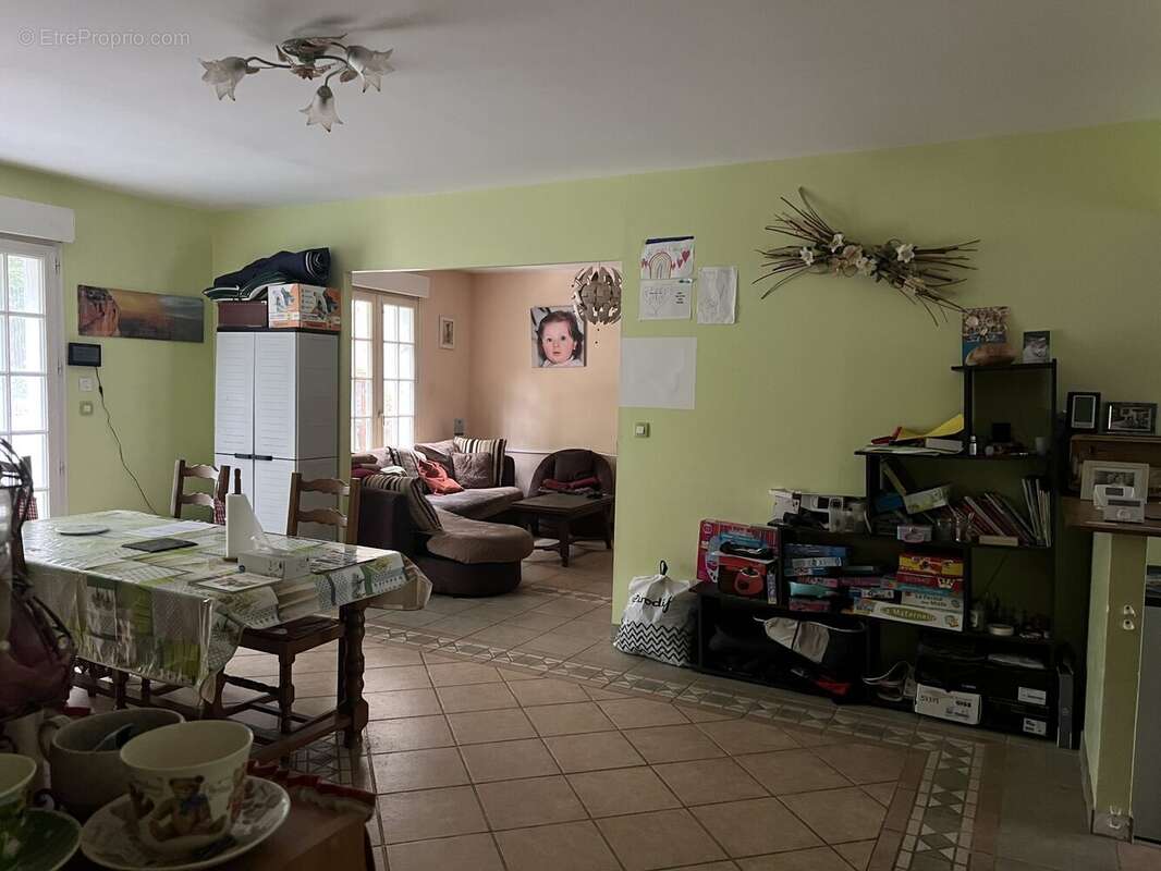 Maison à TROSLY-LOIRE