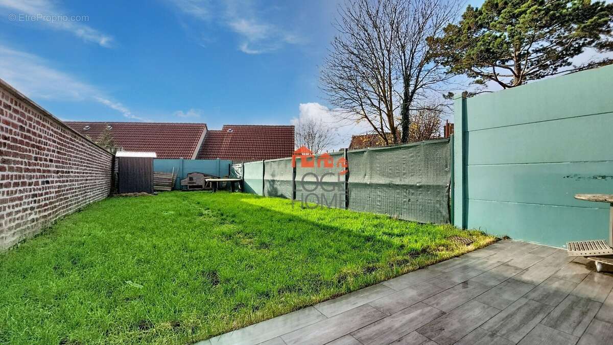 Jardin sans vis à vis - Maison à HENIN-BEAUMONT