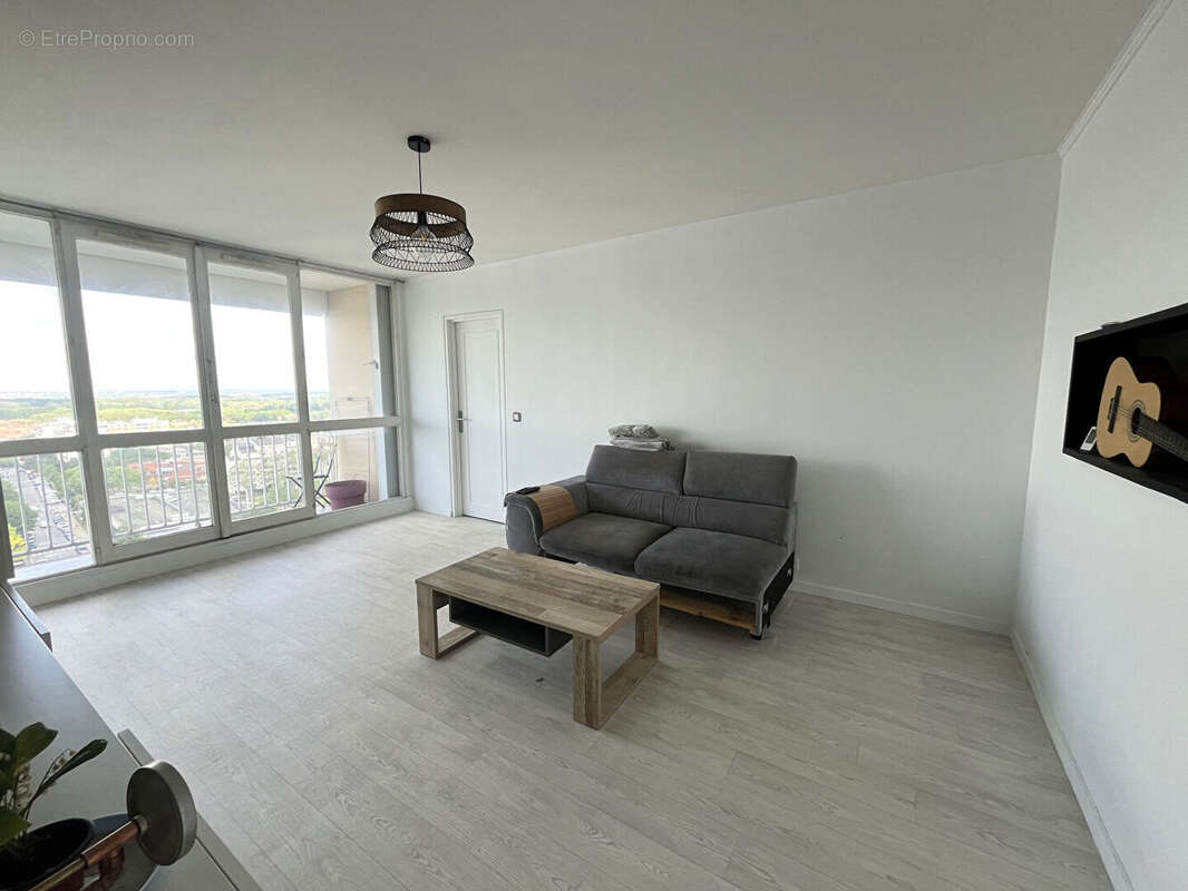 Appartement à MONTIGNY-LES-CORMEILLES