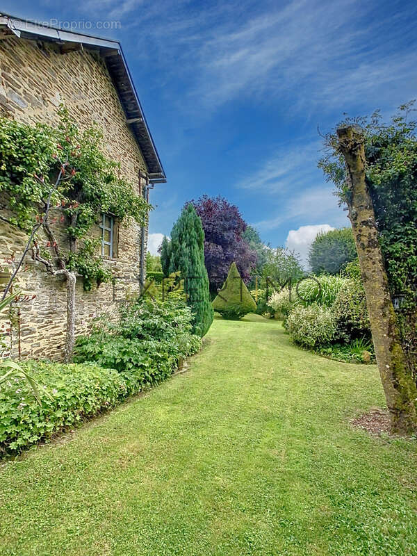 Maison à VILLERS-BOCAGE