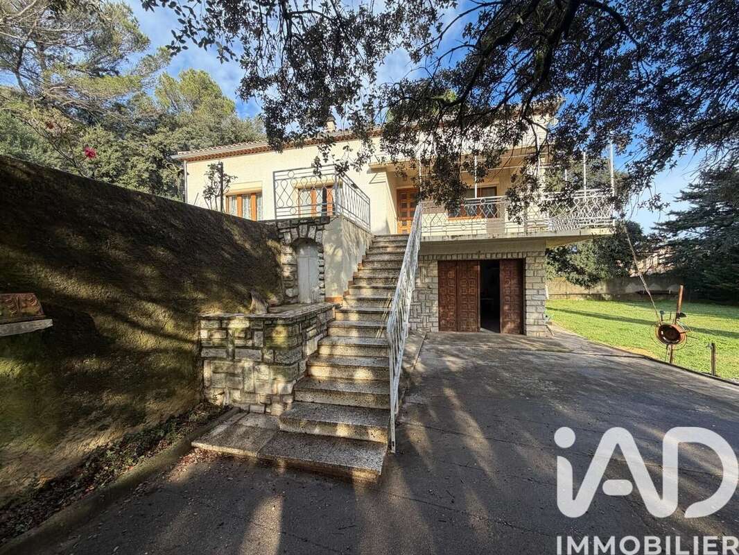 Photo 2 - Maison à BAGNOLS-SUR-CEZE