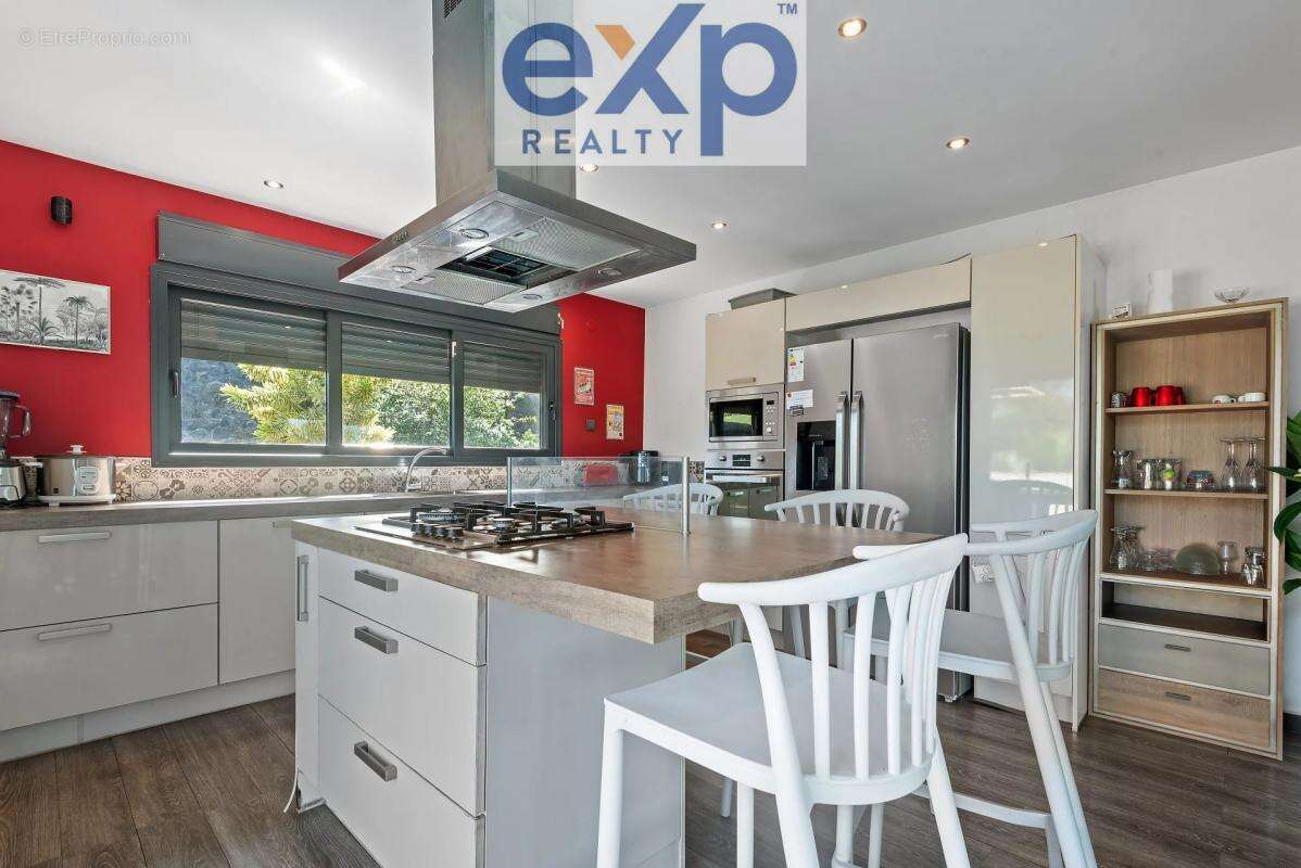 Maison à SAINT-PIERRE