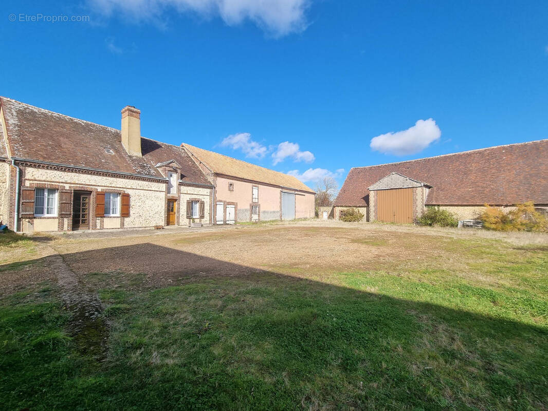 Maison à ILLIERS-COMBRAY