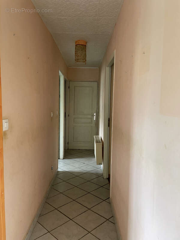 La Réole centre - Maison plain-pied de 92 M2 avec garage et jardin - photo 10