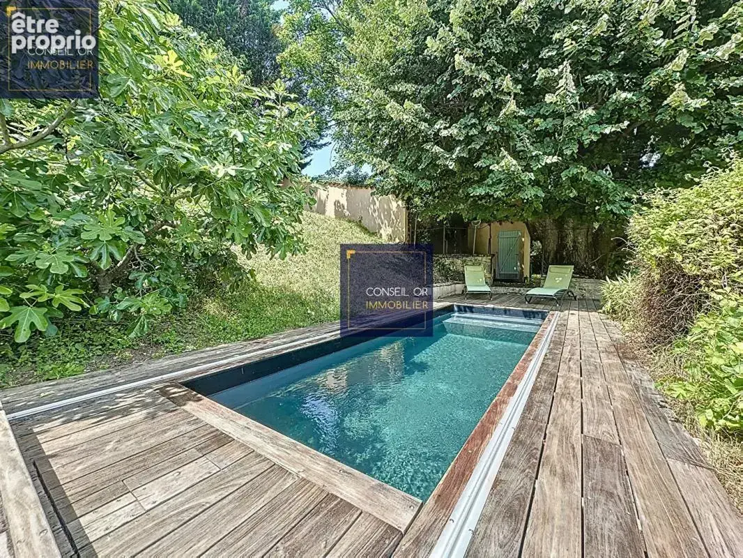 Maison T8 - 7 chambres - 1305 m² de terrain - piscine - photo 22