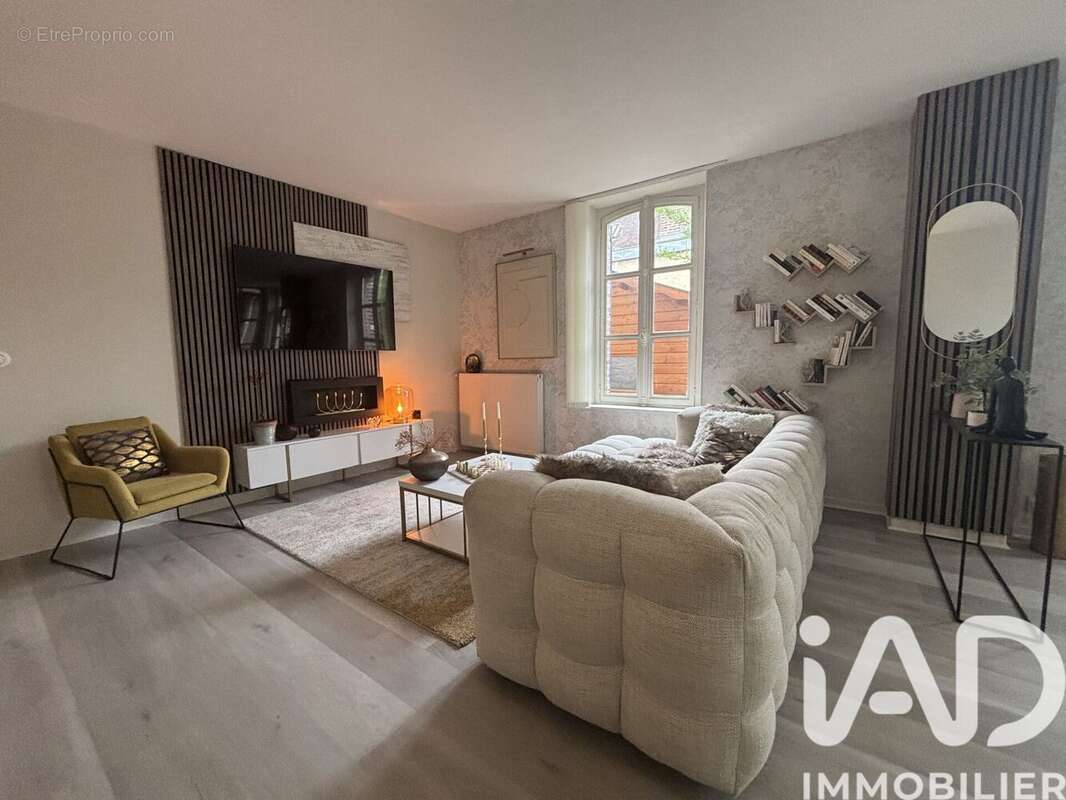 Photo 2 - Maison à TROYES