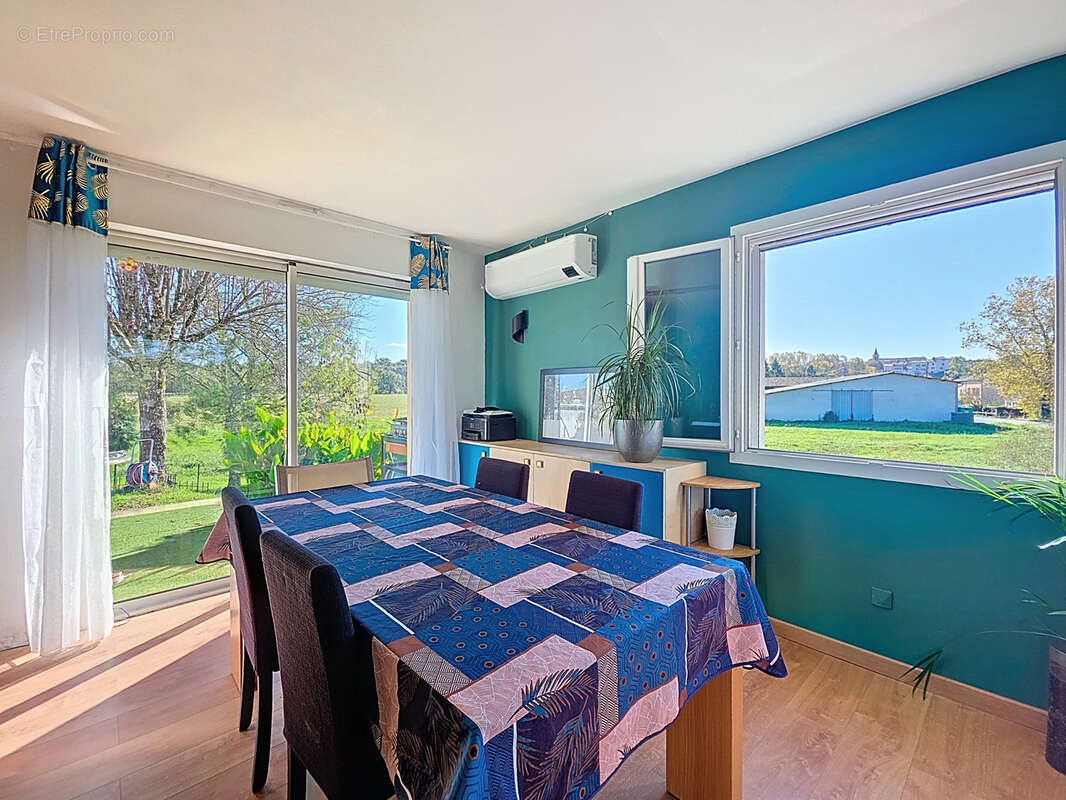 Maison à MONTDRAGON