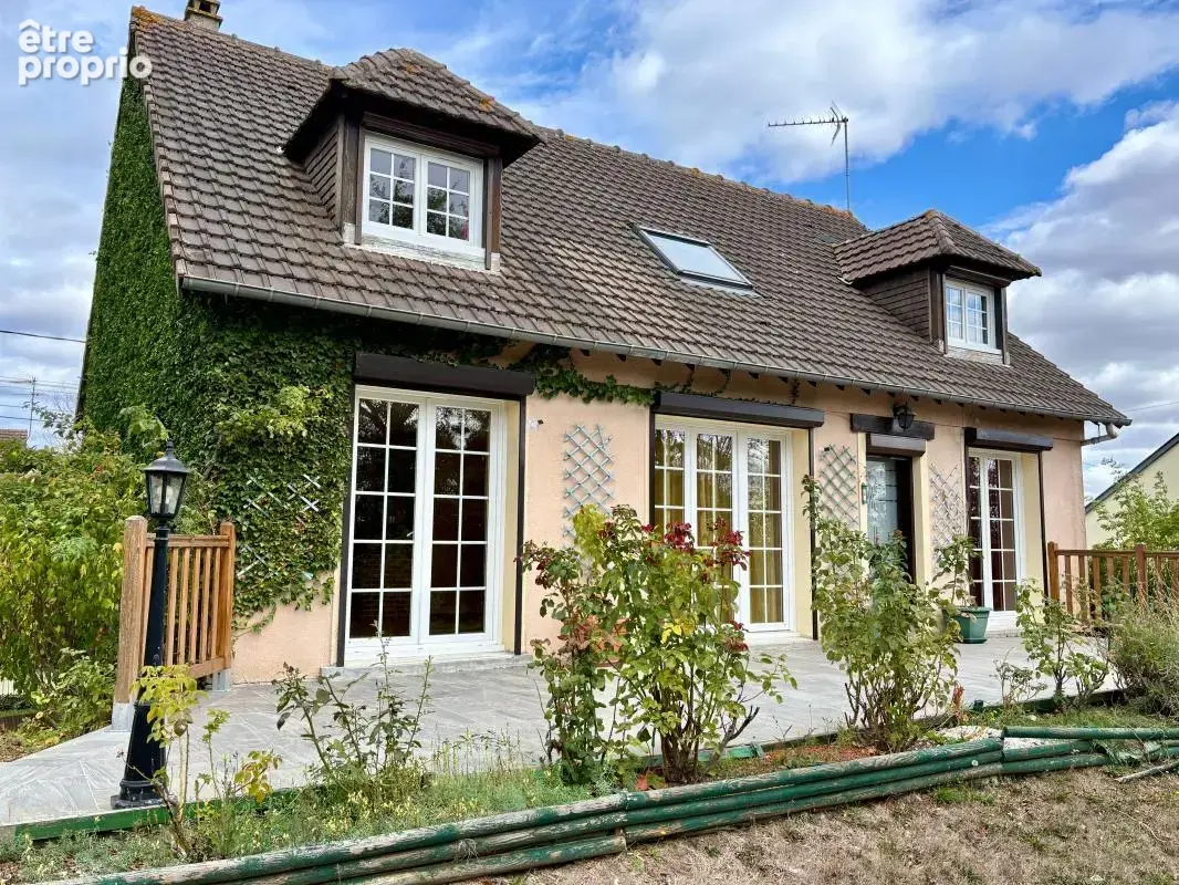 Photo Maison à Le Plessis-Grohan au prix de 259 000€