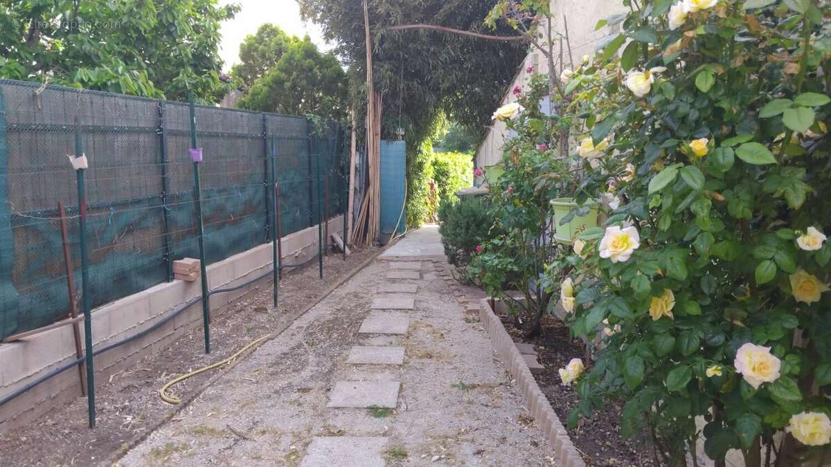 Maison à MARSEILLE-9E