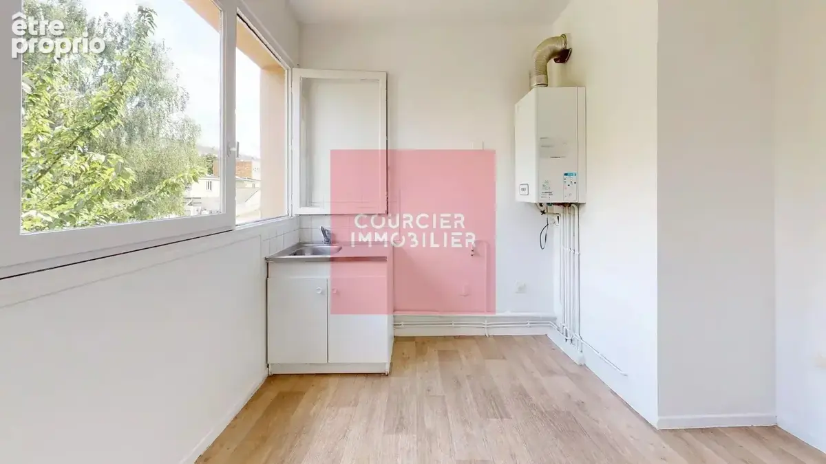 Maurepas (78) - 25,80 m² studio 1er etage a vendre occupe - photo 3