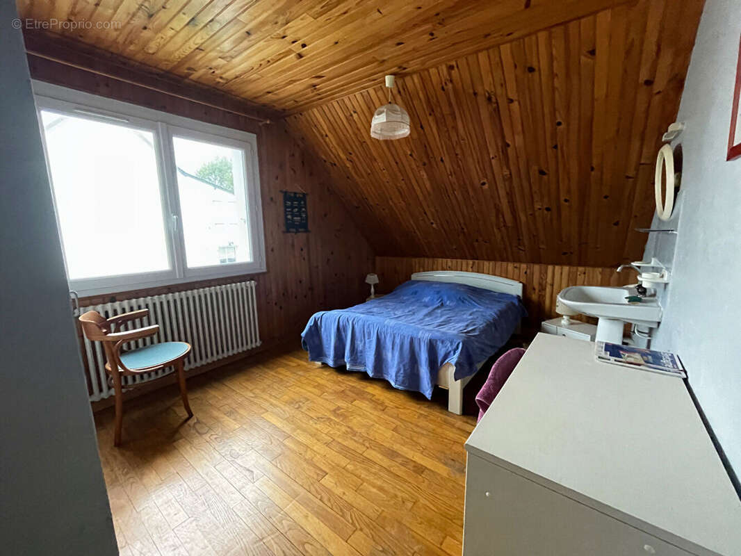 Maison à PLOMODIERN