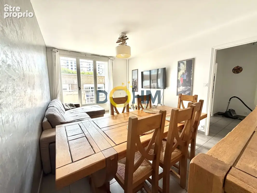 Appartement T3 avec balcon, garage et cave   Secteur Bergson - photo 1