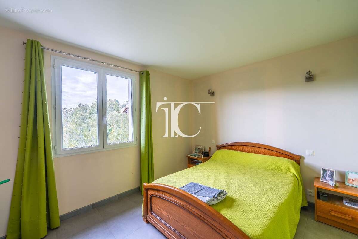 Maison à SAINT-ALBAN-AURIOLLES