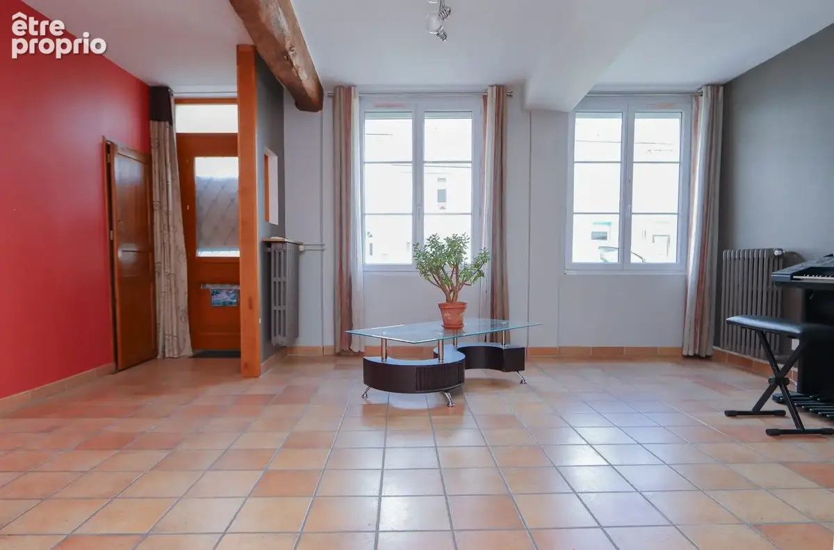 Maison 5 pièces 129 m² à vendre à Neuville-Aux-Bois (45170) - photo 3
