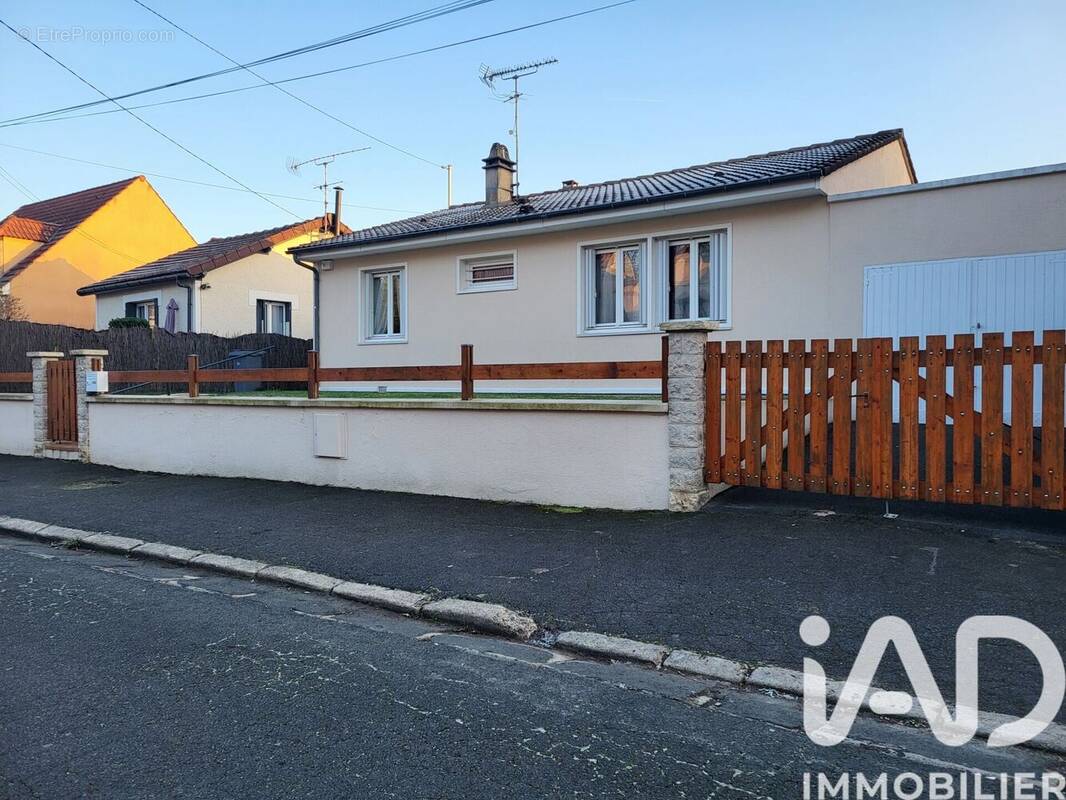 Photo 1 - Maison à VILLEPARISIS