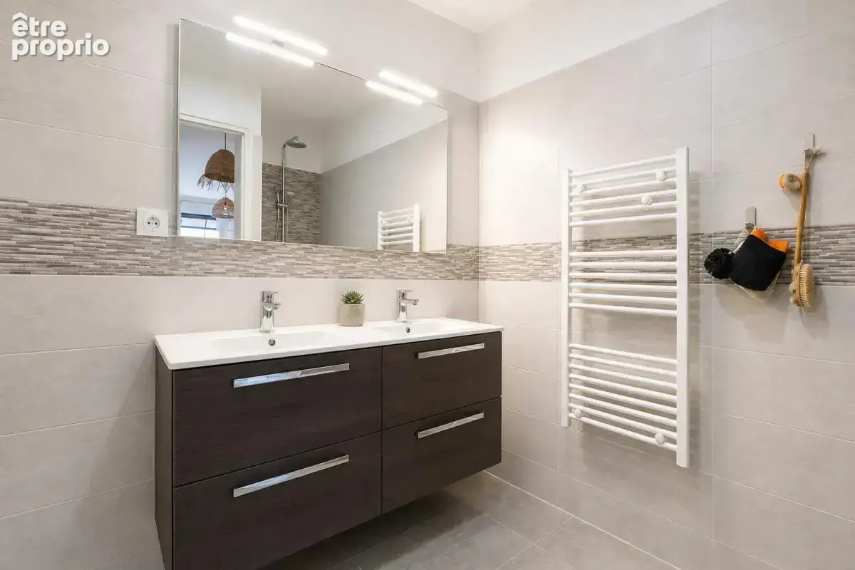 Maison 3 faces de plain-pied – 3 chambres – Jardin – Garage - photo 12
