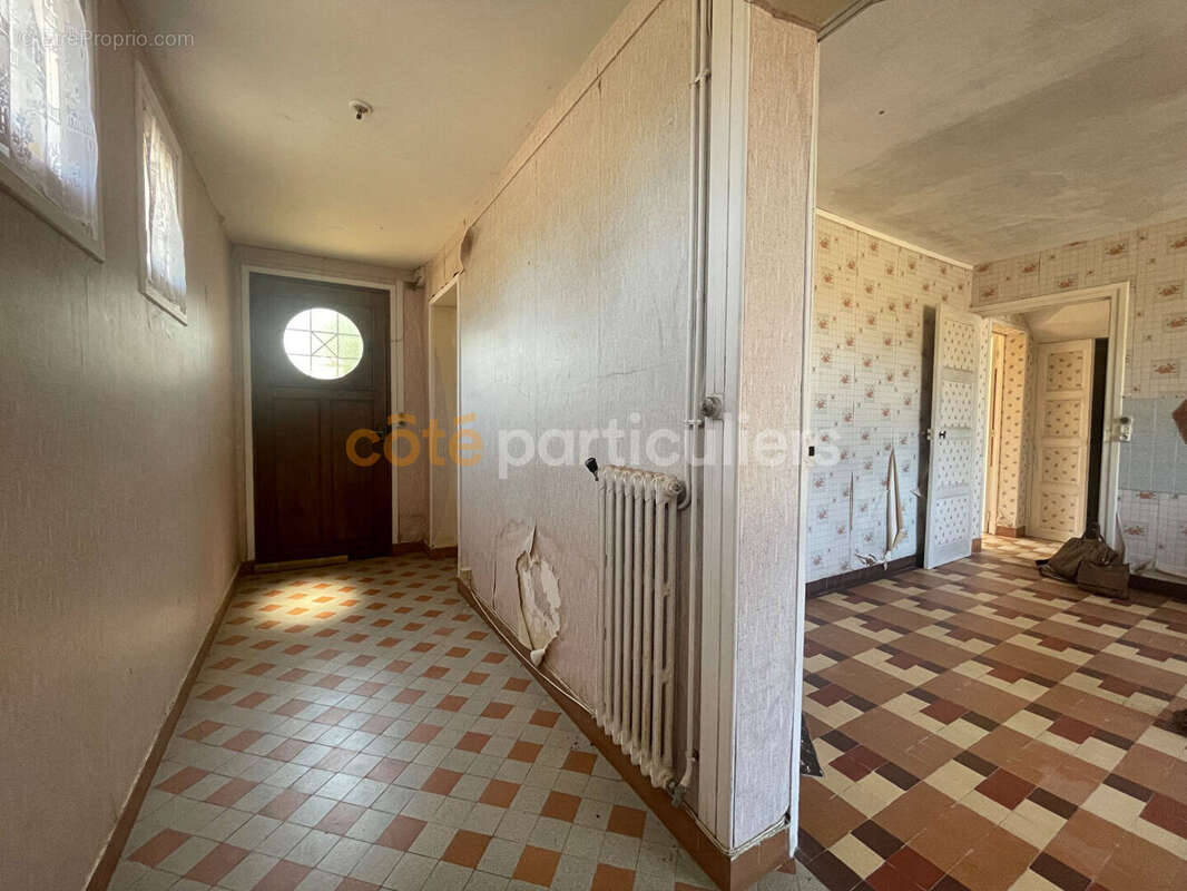 Maison en pierres à rénover  Asnieres En Bessin 124 m2 - photo 4