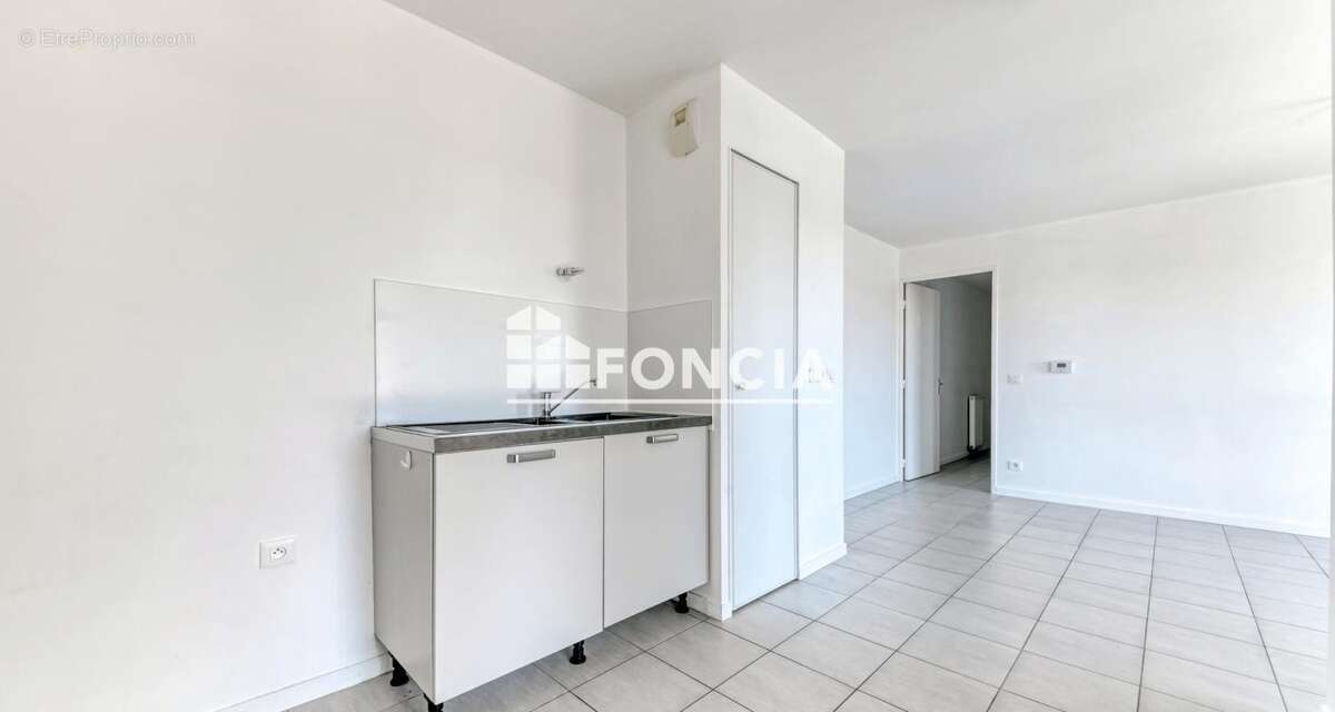 Appartement à VAULX-EN-VELIN