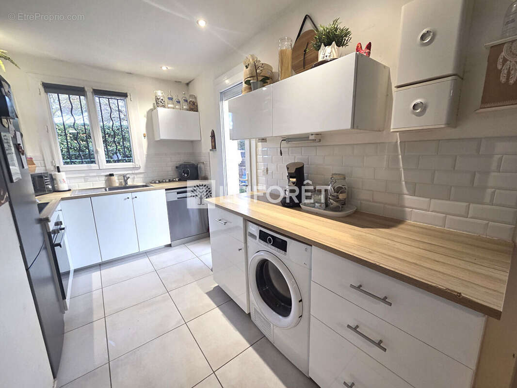 Maison à SAINT-MAXIMIN-LA-SAINTE-BAUME