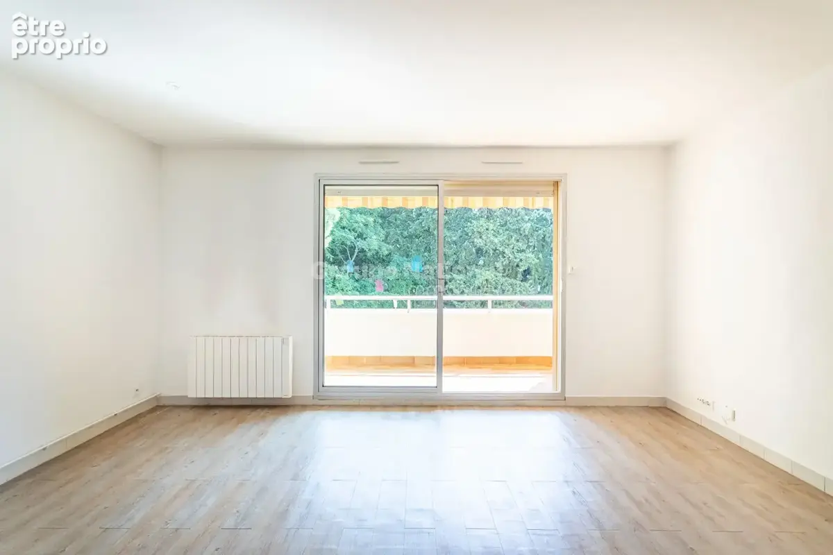 Appartement T2 avec ascenseur dans le centre ville de Carry le Rouet - photo 3