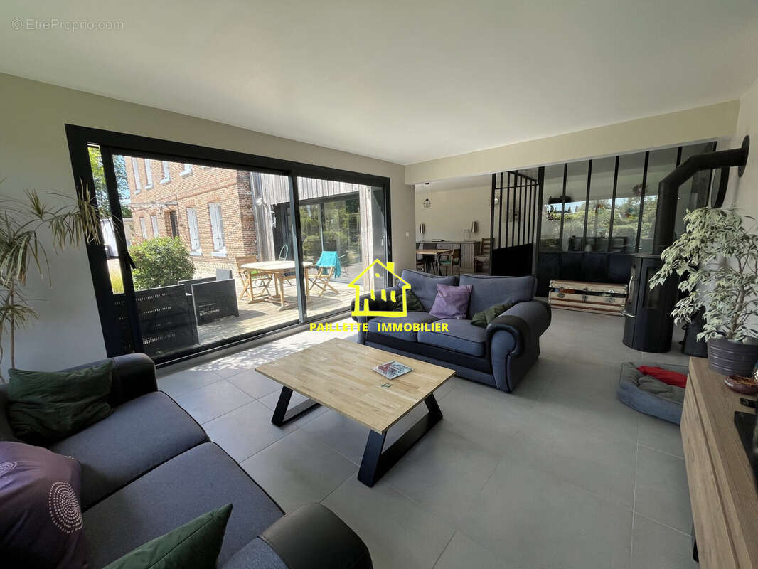 Maison 212 m² à Saint-Eustache-La-Foret  - photo 5