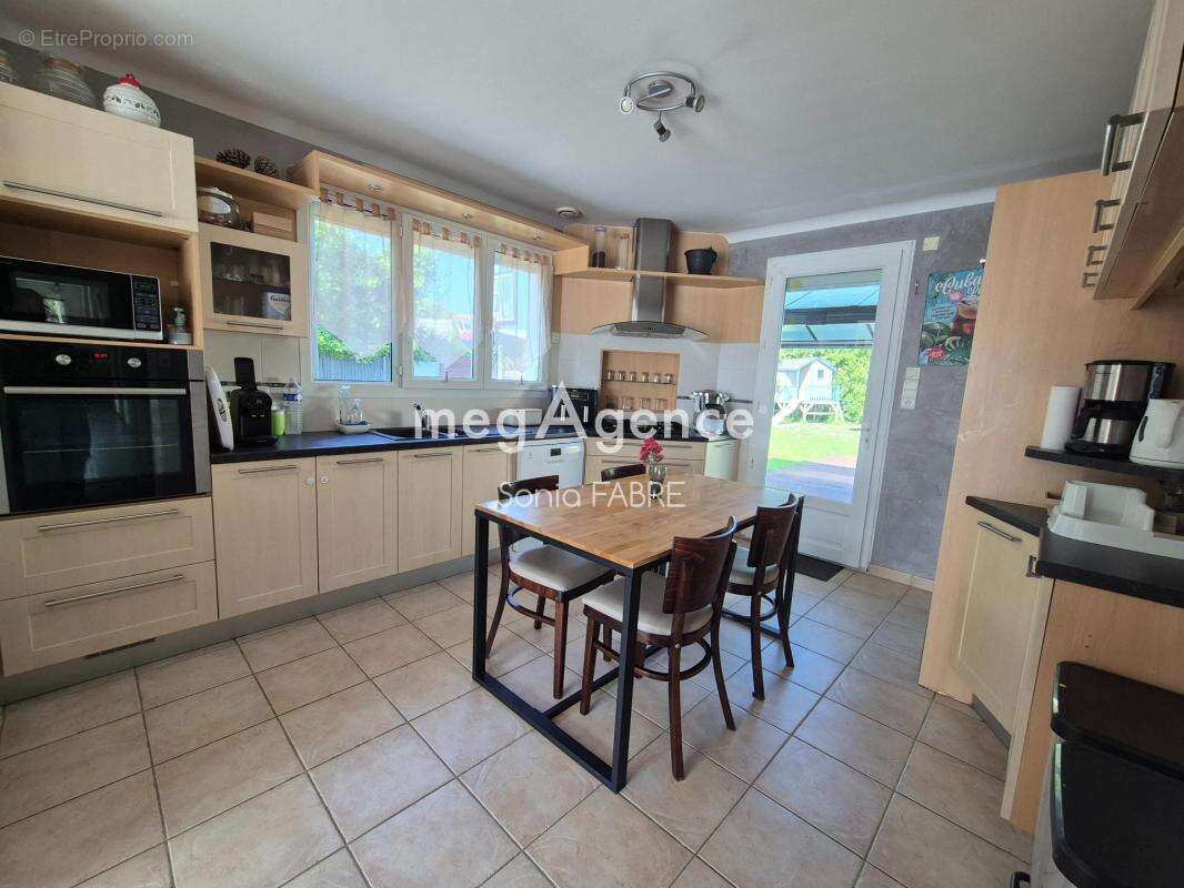 Maison à LA MONTAGNE