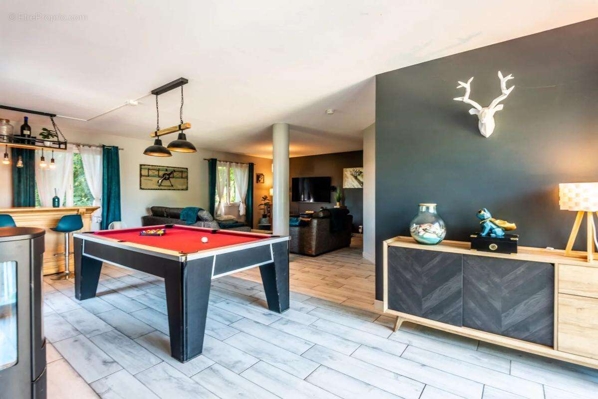 Maison à BRENTHONNE