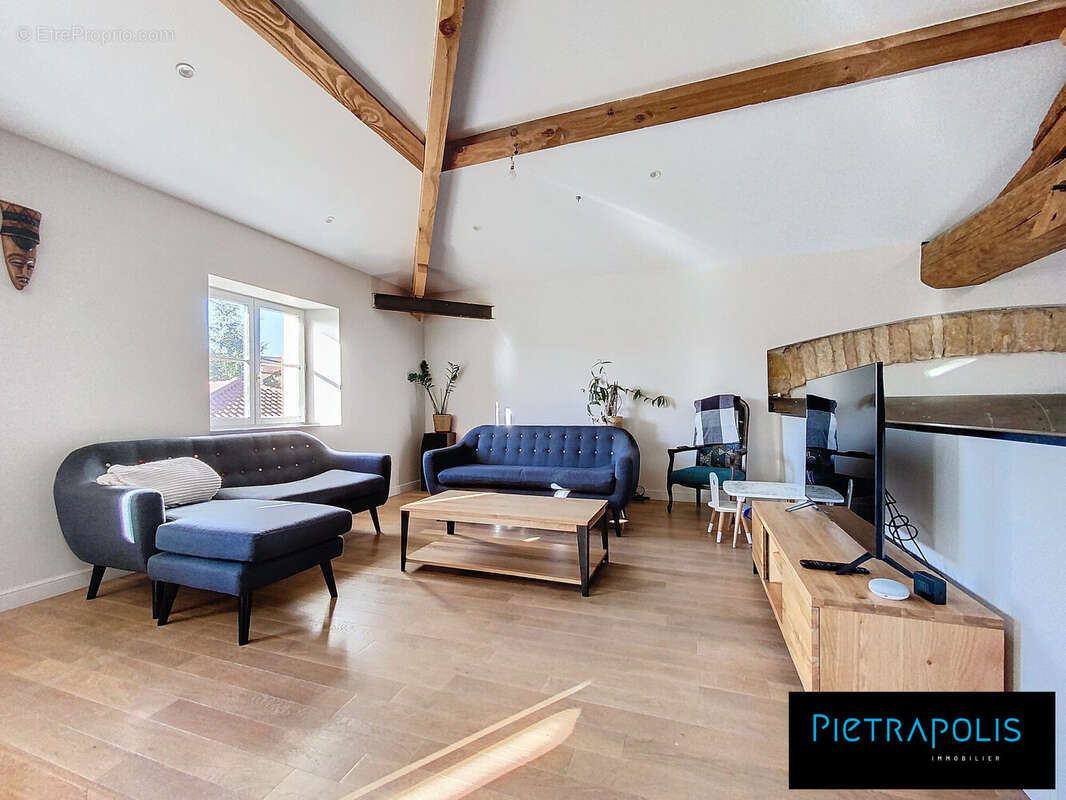 Appartement à LIERGUES