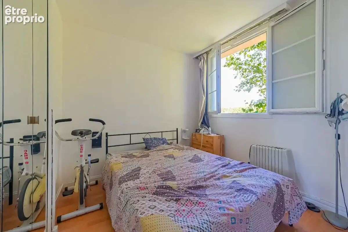 Appartement 3 pièces 55 m² à vendre à Creteil (94000) - photo 4
