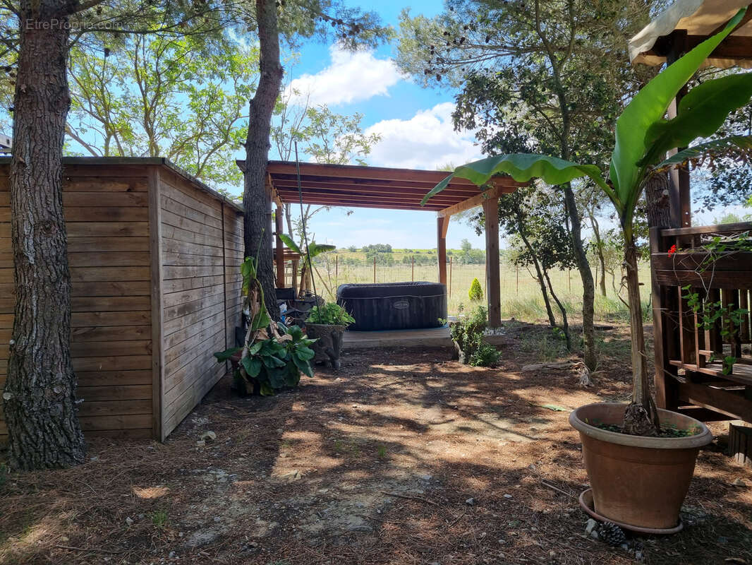 Le trésor caché: Belle propriété aux portes de Gruissan, un bien d'exception avec 24 690m2 de terrain! - photo 22