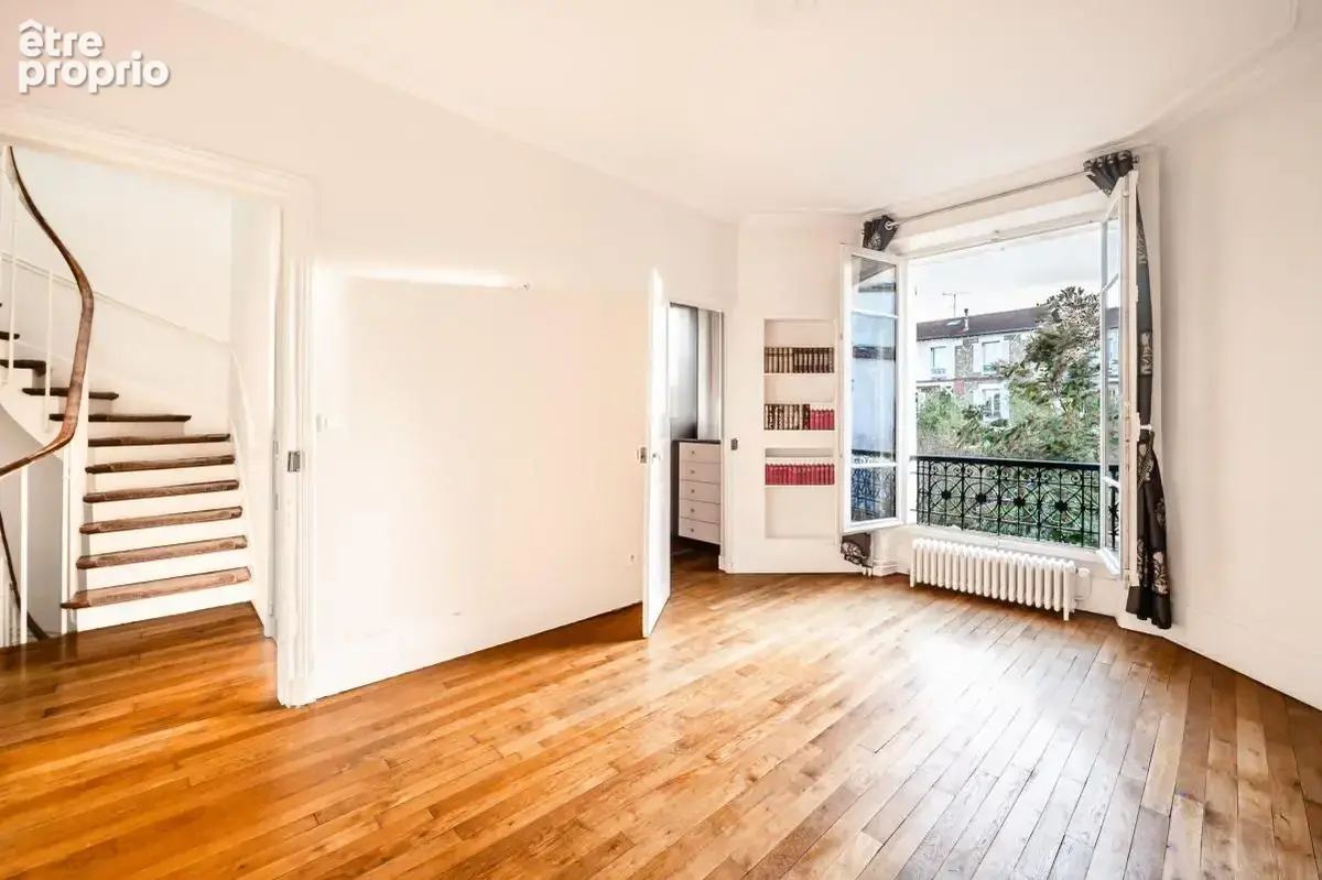 Versailles - place de la loi - maison de 238 m² au sol - 7 chambres - jardin - garage - photo 12
