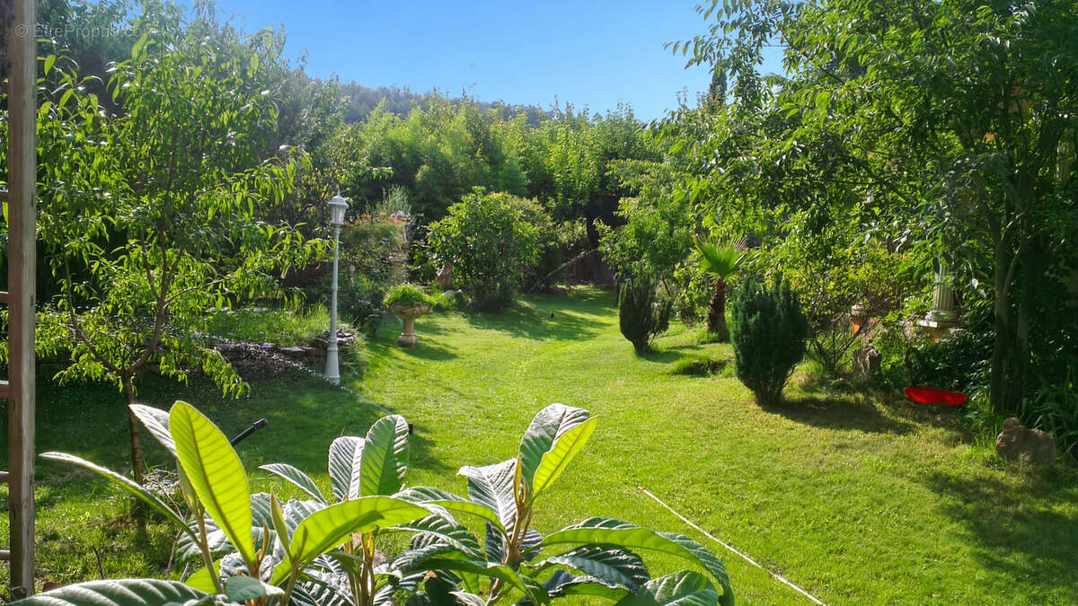Maison Tresques 6 pièce(s) 180 m2 - photo 8