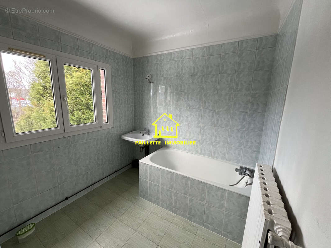 Maison à SAINT-ROMAIN-DE-COLBOSC