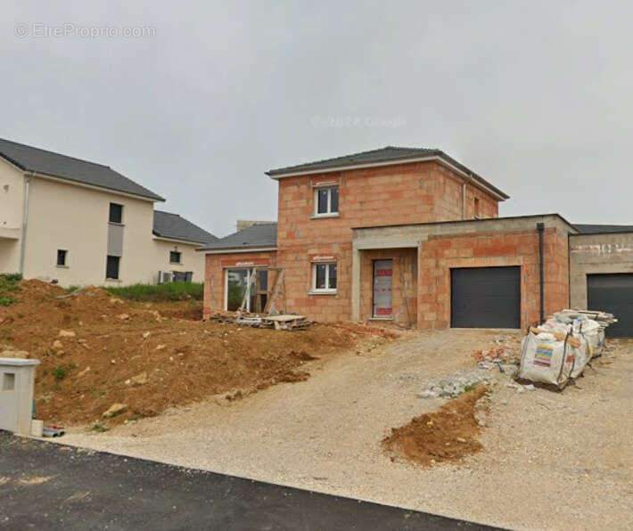 Terrain à SAINT-VIT