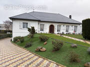 Maison à SAINT-JULIEN-LES-VILLAS