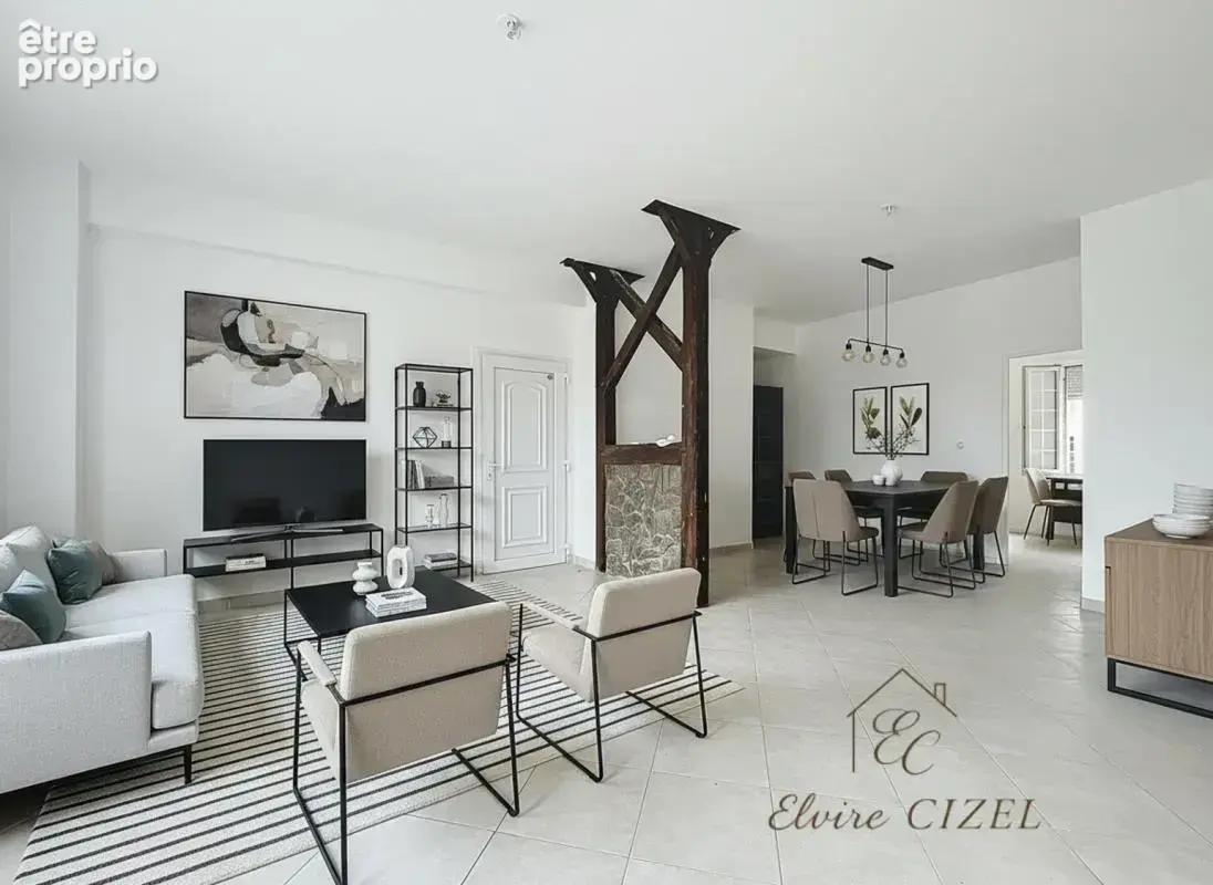 Appartement à MONTLOUIS-SUR-LOIRE