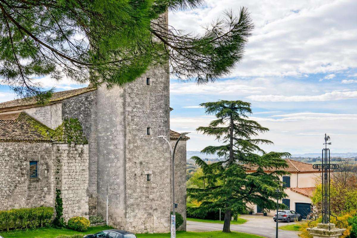 Maison de maître de 222m² à Pergain-Taillac - photo 10