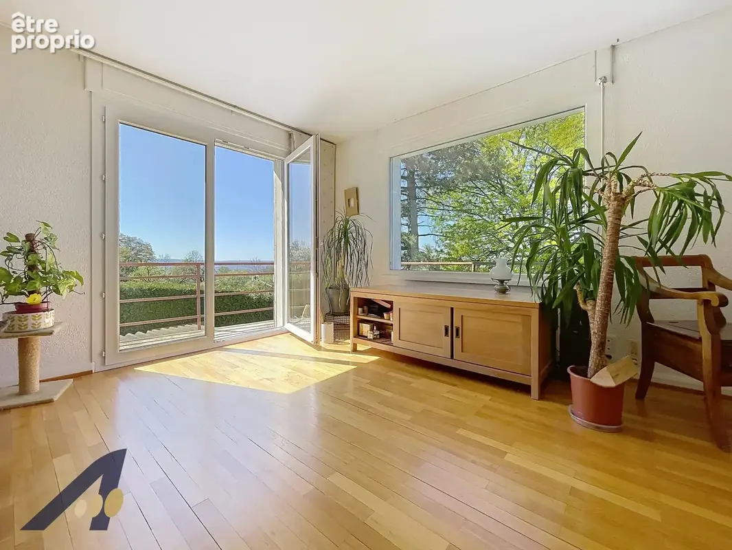 Photo Maison à Montbouton au prix de 345 900€