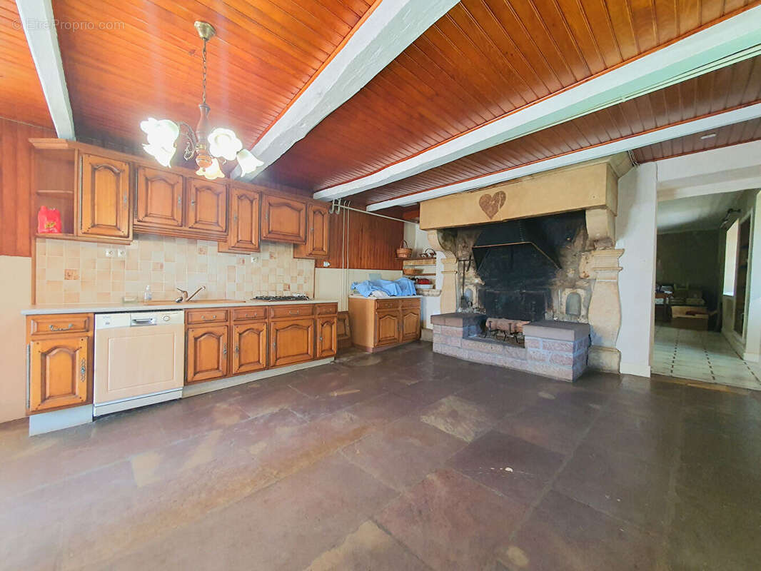Maison à CENDRECOURT