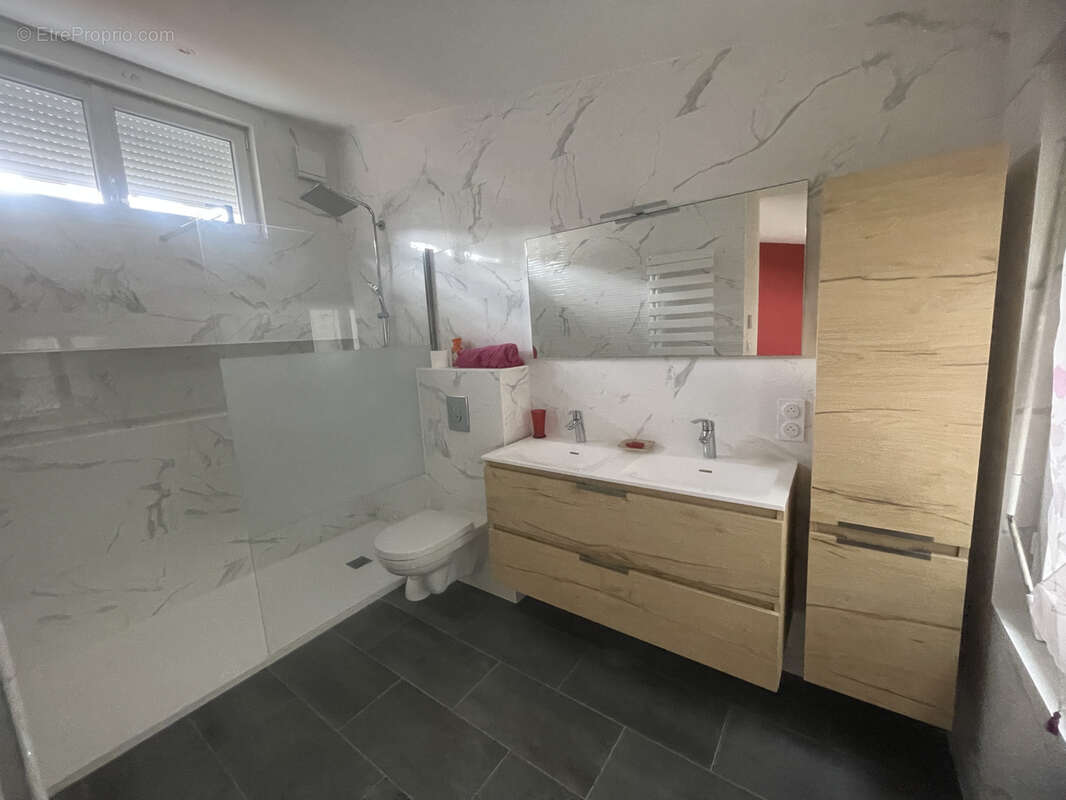 Appartement à SAINT-AFFRIQUE