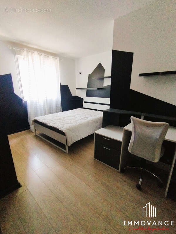 Maison à SAINT-HILAIRE-DE-BEAUVOIR