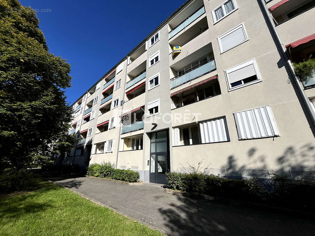 Appartement à VILLEJUIF