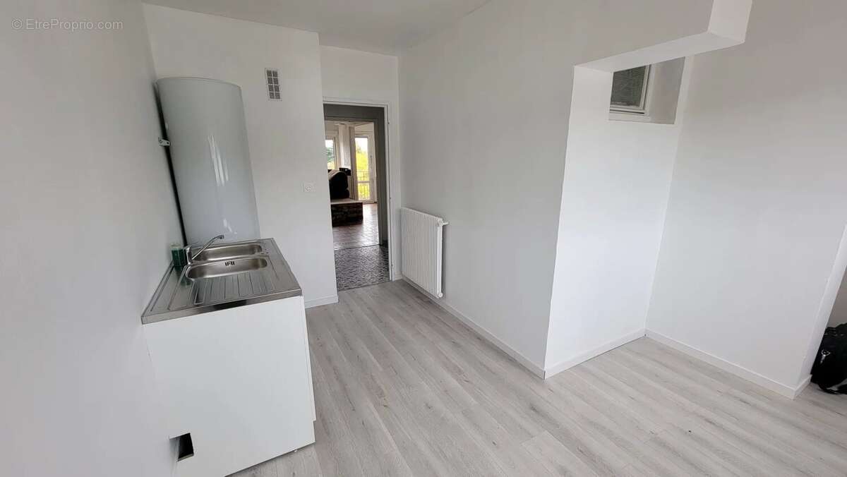 Appartement à SAINT-MICHEL-SUR-ORGE