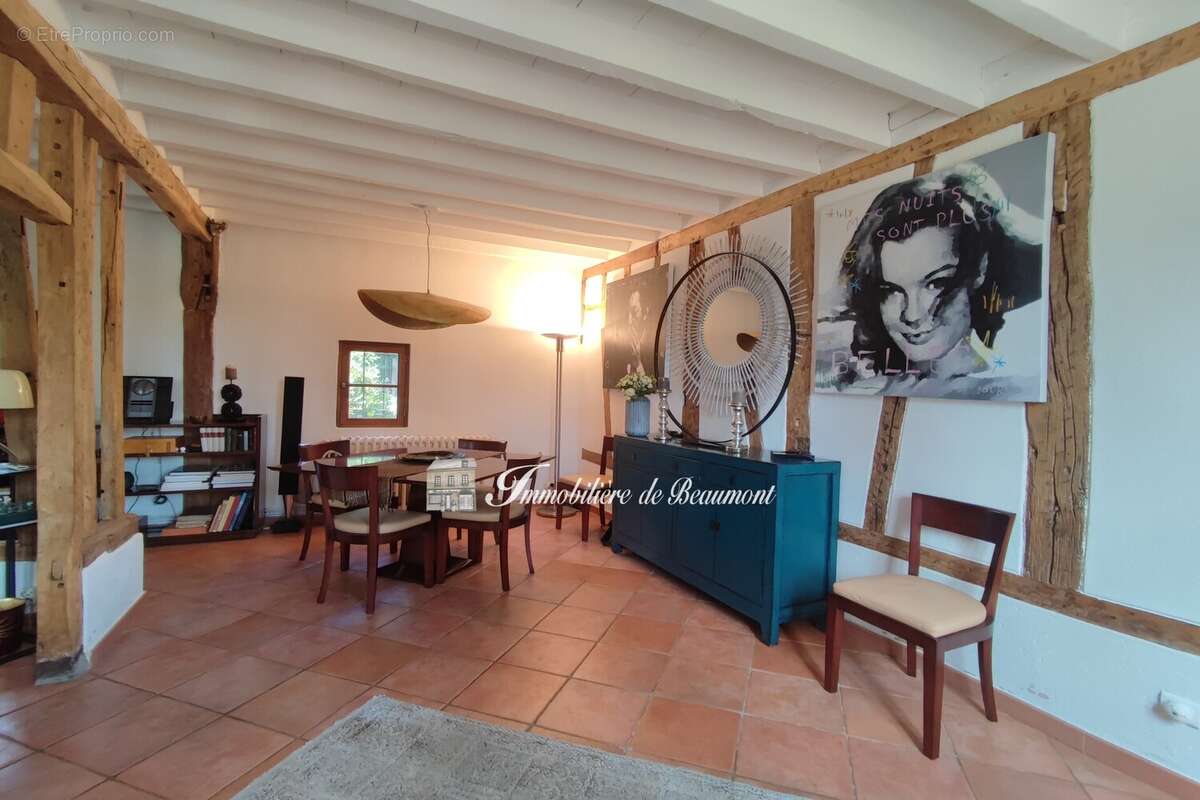 Maison à LE NEUBOURG