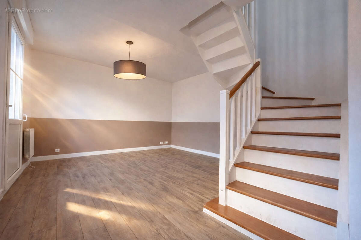 Appartement à GOUVIEUX